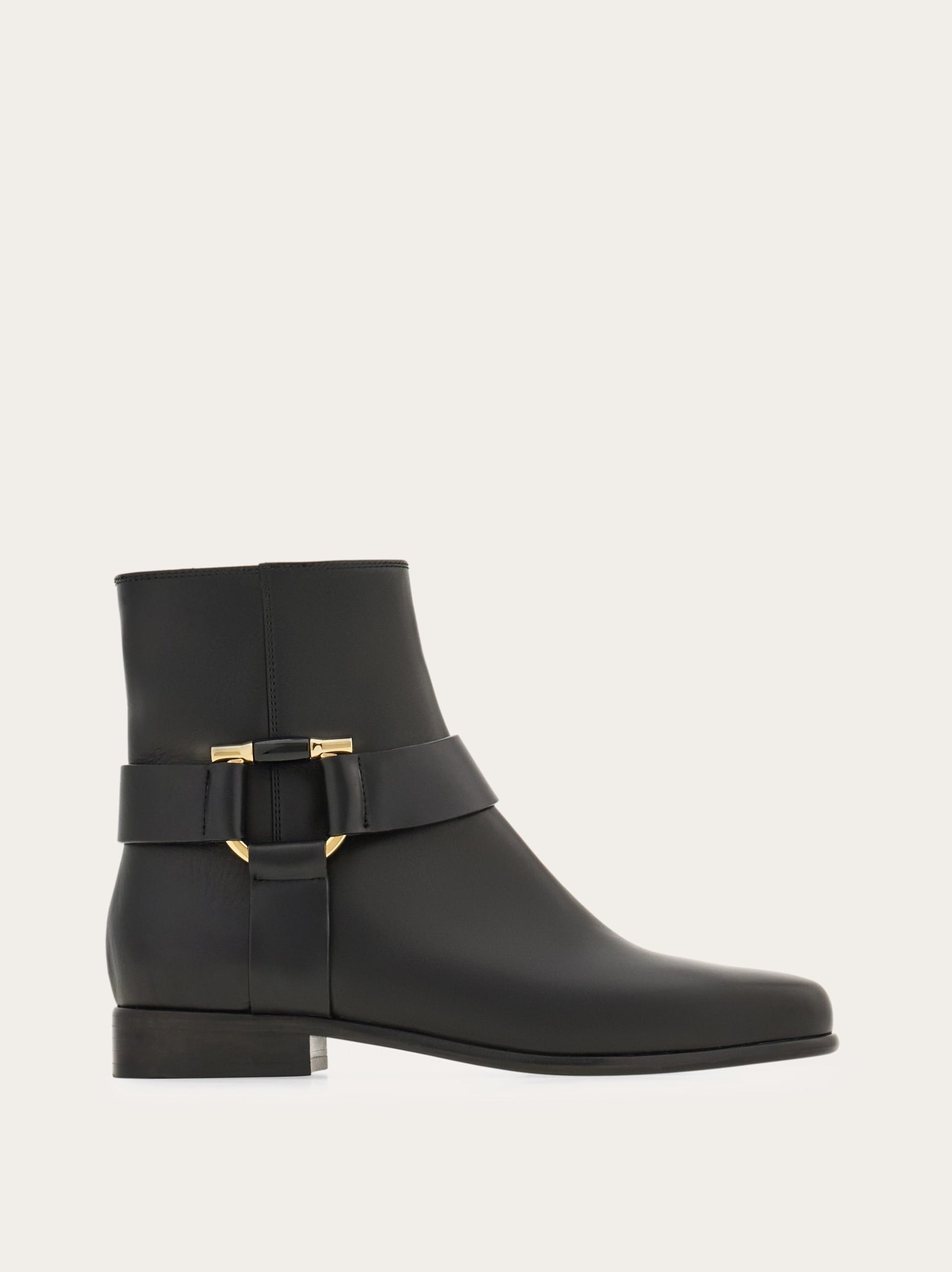 Ferragamo Gancini ornament ankle boot - Image 1